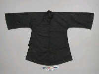 藏品(黑地長袖大襟上衣)的圖片